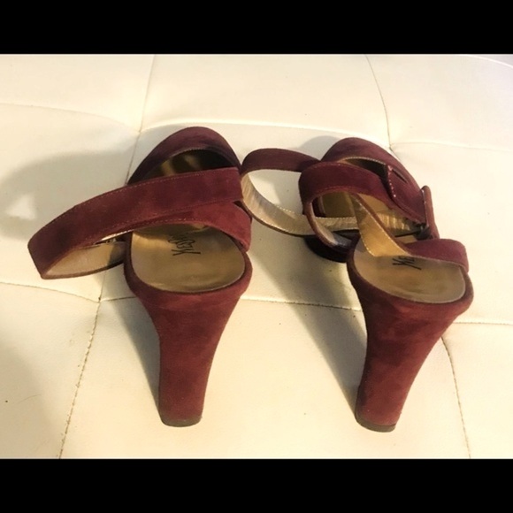 Vintage Yves Saint Laurent YSL Burgundy Suede Heels in Box - Size 7.5 - Picture 12 of 15